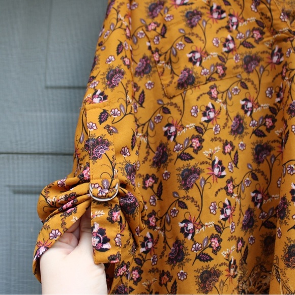 Jolt Medium Top - Picture 3 of 7